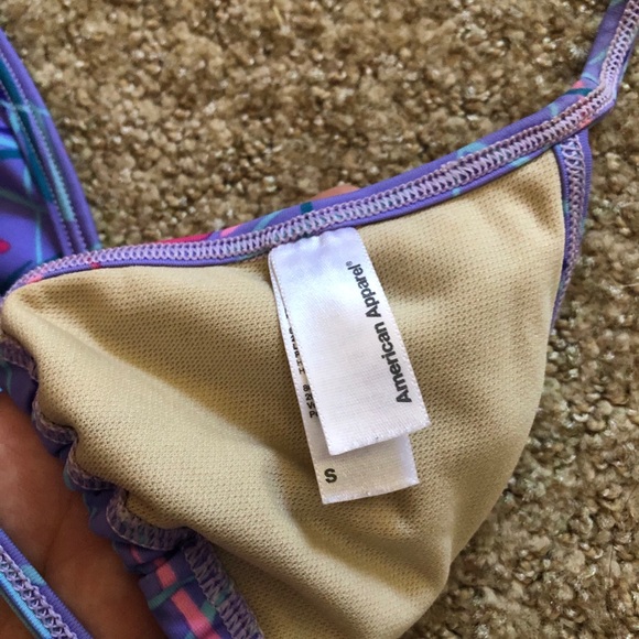 Retro triangle top - Picture 2 of 2